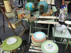 Brocanterie met Artisaname Makersmarkt